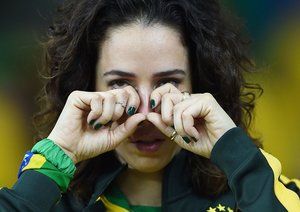 برزیل|اشک های یک هوادار احساسی تیم ملی برزیل.