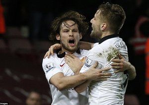 دیلی بلایند|وستهام 1 - 1 منچستر یونایتد / لیگ جزیره