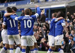 اورتون 3-3 لیورپول / هفته دوازدهم