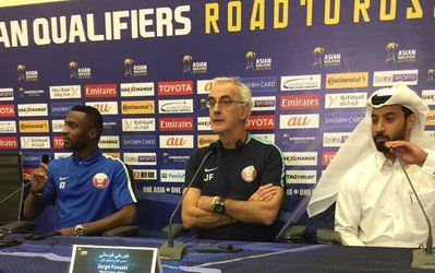 حمله دوباره سرمربی قطر به کادر فنی و بازیکنان ایران!