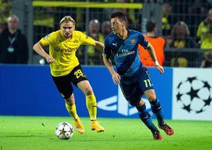 مسوت اوزیل|دورتموند 2-0 آرسنال /  لیگ قهرمانان