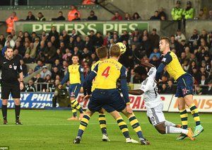 کالوم چمبرز|سوانسی 2 - 1 آرسنال / لیگ جزیره