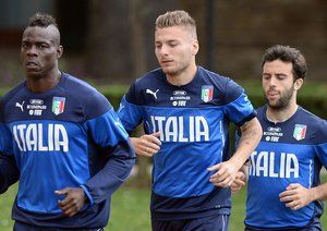 بالوتلی - جوزپه روسی|تمرین تیم ملی ایتالیا