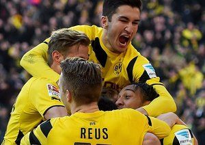 شادی بازیکنان دورتموند|بوروسيا دورتموند 3 - 0 شالکه / بوندسلیگا