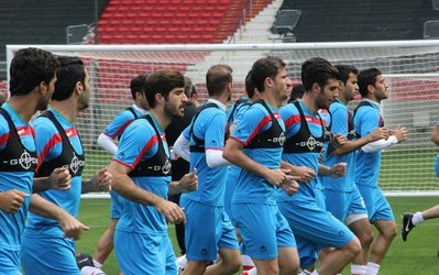 مذاکره فدراسیون فوتبال با آدیداس در گام آخر/ طرح پیشنهاداتی از برندهای ایتالیایی