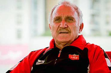 پرسپولیس صاحب هیات مدیره یکدست شد/ حل مشکلات مالی در اولویت باشد