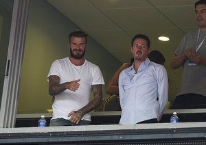 دیوید بکهام|ستاره سابق و محبوب انگلیسی ها دیوید بکهام از نزدیک شاهد این بازی بود.