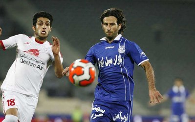 هافبک استقلال خواهان جدایی از جمع آبی‌پوشان شد