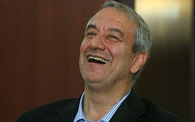 زرنگی عادل، کفاشیان را لو داد/ ایران به شیخ سلمان رای داده است!