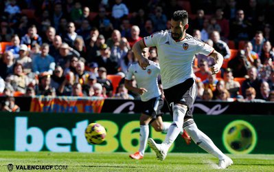 لالیگا | والنسیا ۱ - ختافه ۰ / پیروزی خفاش‌ها در مستایا + چیدمان