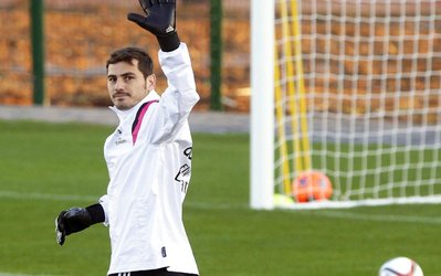 کاسیاس و مشکل بزرگی به نام سارا