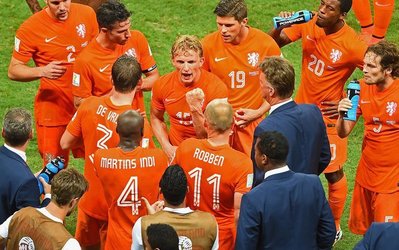 واکنش بازیکنان هلند پس از صعود به نیمه نهایی
