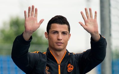 فدراسیون فوتبال پرتغال در آستانه جام جهانی، آسیب دیدگی تاندون رونالدو را تأیید کرد