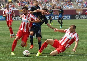 خسوس ناواس|منچسترسیتی 2-2 المپیاکوس / گینس کاپ