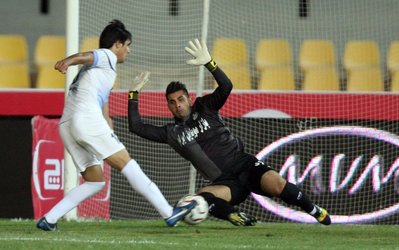 لیگ برتر | حاشیه استقلال - گسترش / تشویق فرزوان و برهانی / خروج نظری از فهرست ۱۸ نفره گسترش فولاد