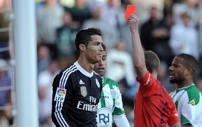 Bale winner saves Real Madrid and Ronaldo sees red