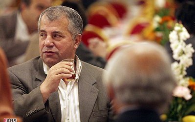 پروین برای قلعه‌نویی آرزوی موفقیت کرد