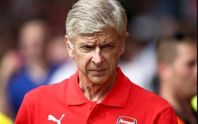 آرسن ونگر داور می‌شود