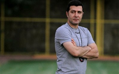 هر زمان به شرایط آرمانی می‌رسیم آقایان مصاحبه می‌کنند/ استقلال امتیاز از دست می‌دهد