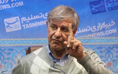 معینی: وزارت ورزش تصمیمات را به افتخاری دیکته می‌کند/رحمتی استقلال را نابود کرد/ ۸ میلیاردِ امسال را پیش‌خور کردند