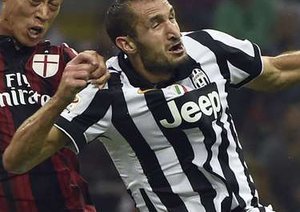 جورجیو کیه لینی - كيسوکه هوندا