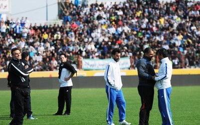 فلاحت‌زاده: شعار علیه بازیکنان حریف را نمی‌پسندم