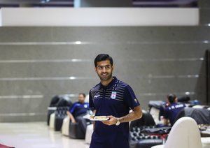 پژمان منتظری|استراحت بازیکنان تیم ملی برای اماده شدن برای سفر