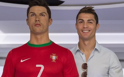 Top Ten | ده چیز مضحک که فوتبالیست ها با پول خود می خرند