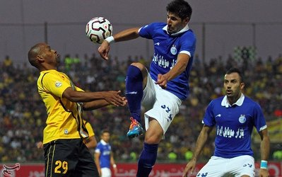 هفته چهارم لیگ برتر | بیک‌زاده: به صلاحدید قلعه‌نویی در دفاع وسط بازی کردم