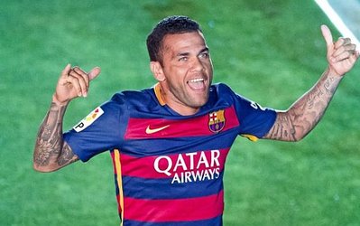 آلوس: مسی می‌تواند بهتر بازی کند