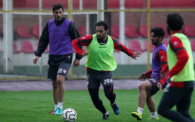 نوروزی امروز MRI داد فردا جواب می‌گیرد / شماره 24 پرسپولیس دربی را از دست می‌دهد؟