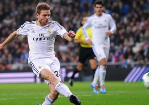 رئال مادرید ۲-۰ ژاتیوا /کوپادل ری