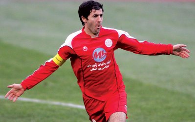 مردی که فیفا به او لقب زین الدین زیدان داد