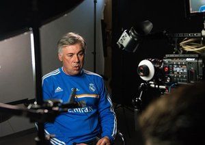 کارلو آنجلوتی|کارلو آنجلوتی به در جریان گفت و گوی خود با خبرنگار UEFA.com به یک پرسش پاسخ می دهد.