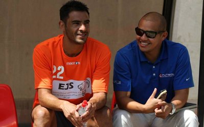 اومانا: قهرمانی در لیگ و آسیا برای پرسپولیس دور از دسترس نیست / مشکلاتی هنوز وجود دارد!