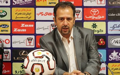 سرمربی پارسه: از پخش نشدن بازی‌مان با استقلال ضرر می‌کنیم