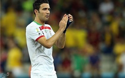 نکونام به اسپانیا رفت