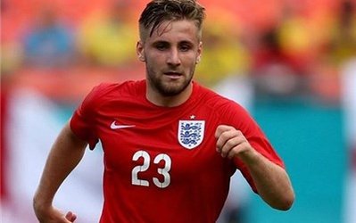 موافقت مدافع ساوتهمپتون برای پیوستن به منچستریونایتد