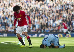 مروان فِلایِنی - سرخیو آگرو|منچستر سیتی 1 - 0 منچستر یونایتد / لیگ جزیره