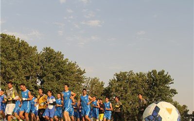 گزارش تمرین استقلال | قلعه‌نویی پنالتی‌زن شد