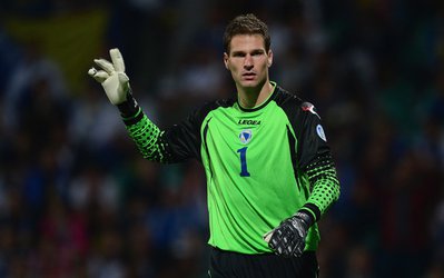 ثبت نام دروازه‌بان بوسنیایی استوک‌‌ در کتاب «گینس» به خاطر گل ۹۱.۹ متری!