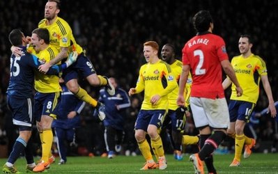 سقوط فولام و کاردیف‌سیتی و  شکست شیاطین سرخ در اولدترافورد/ حضور 56 دقیقه‌ای دژاگه