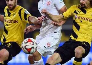 درگیری بازیکنان سر توپ