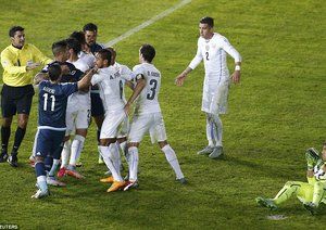 درگیری میان بازیکنان