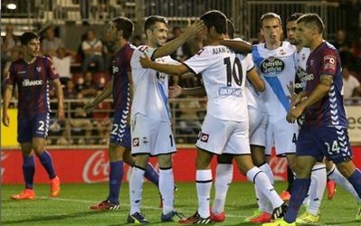 دپورتیوولاکرونیا دست پر از خانه ایبار خارج شد