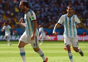 گونزالو ایگواین