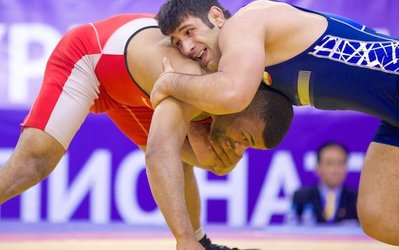 اینچئون | پرویز هادی قهرمان سنگین وزن شد/ کسب چهارمین طلای کشتی آزاد