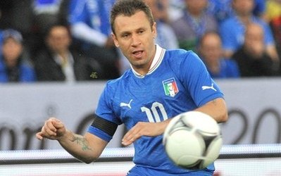 خوشحالی آنتونیو کاسانوو همسرش از شکست اینترمیلان و والتر ماتزاری