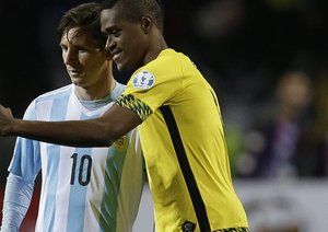 سلفی بازیکن جامائیکا با مسی