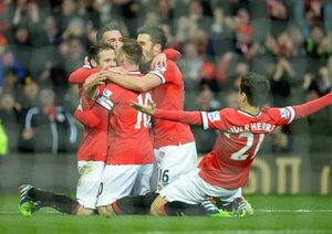 شادی شیاطین سرخ